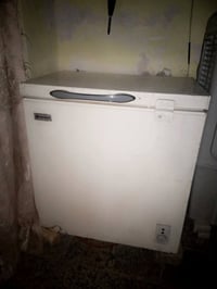 ثلاجات • ١٠٠ • مجال