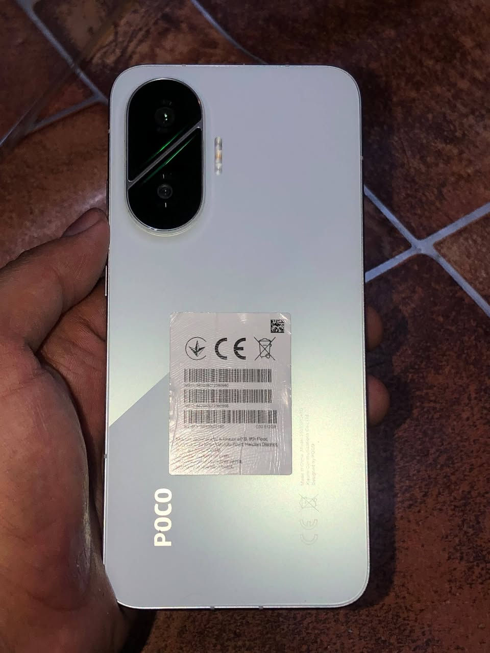 بوصة - 120 هرتز - AMOLEDالذاكر  512 جيجابايتالرام12 جيجابايتالكاميرا50 + 8 ميجابكسلالمعالجSnapdragon 8s Gen 4البطارية والشحن السريع6500 مللي أمبير - 90 واط كامل محقاته السعر 500بي مجال رقم ***********
