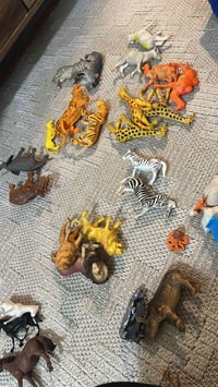 حيوانات أطفال • ٥٠ قطعة • توصيل مجاني