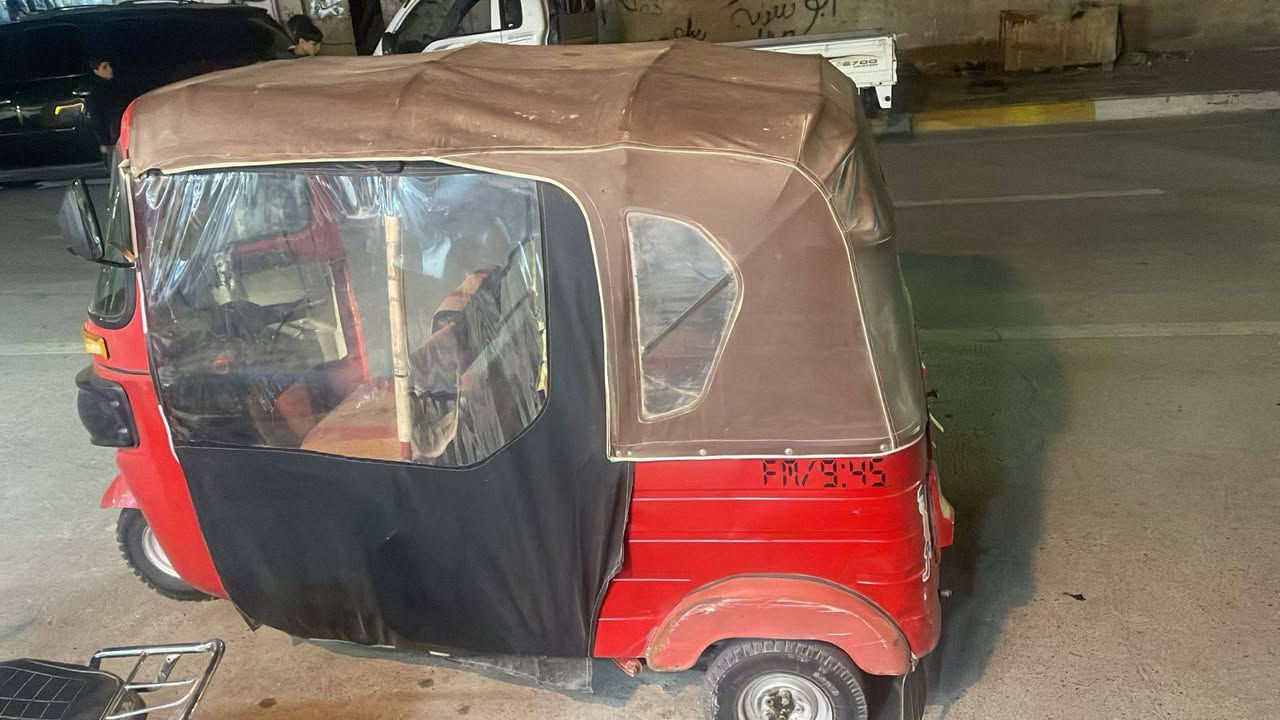 السلام عليكم تكتك للبيع موديل 17 جاهزه ما نقصها اي شيء ابيع كلك مكان كوت حي الجهاد ***********
