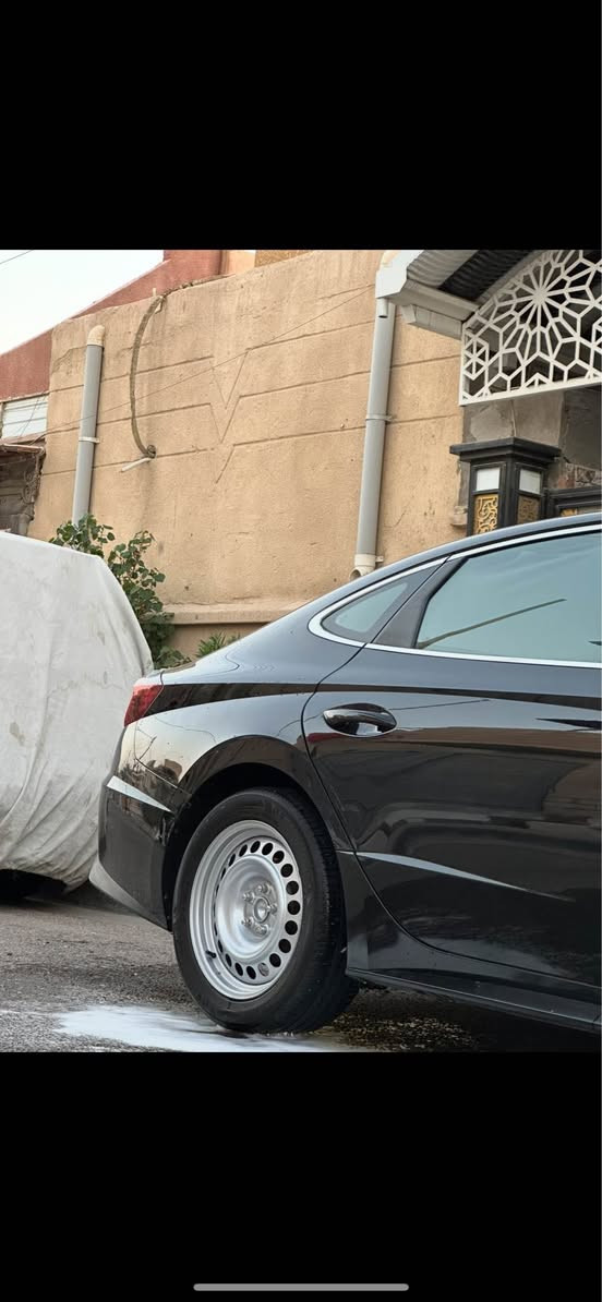 السلام عليكم سيارة سوناتا مديل 2021 سيارة للبيع او مراوس حسب قناعة مكاني بصرة ورقمه معوقين بصرة مميز وضربته جاملغ وبنيد وجاملغ مبدل وبنيد مصلح سعر 160 وبيه مجال بسيط ماشية 78k وهذا رقمي بي واتساب *********** البصرة, العراق
