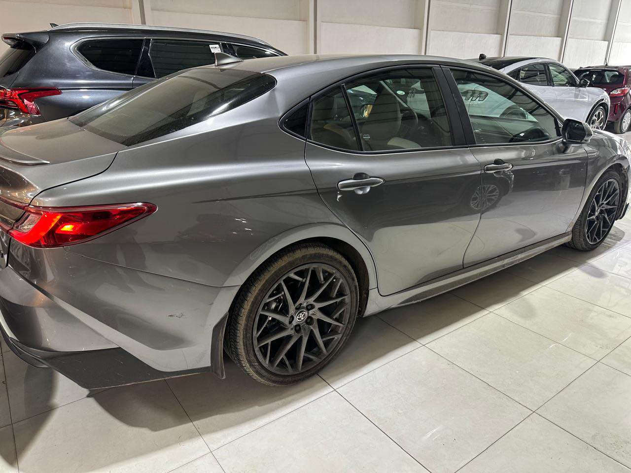 كامري se بلس
موديل 2025
فول مواصفات 
سيارة سلايد 
ثلاث قطعة امامي صبخ 
بونيت و جاملخ سبوخ
مكان سيارة اربيل 
بي شرت ترقيم
سعر 195 بيها مجال
*********** أربيل, العراق
