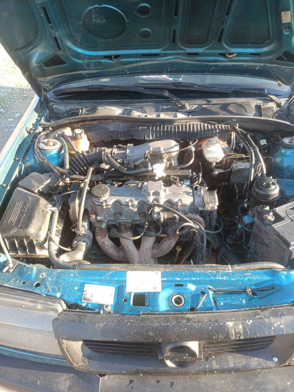 اوبل فكتره حجم 20 موديل 91 كابون بي سنويه 2030رقم دولي اني الشرعي وكوله او تحويل عنوان السياره موصل السعر 34 %0751534237# اسيا***********
