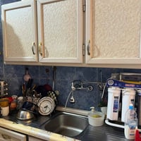 كاونتر مستخدم نضيف اربع قطع ارضي او معلق 2متر اونص السعر علئ الخاص لتو...