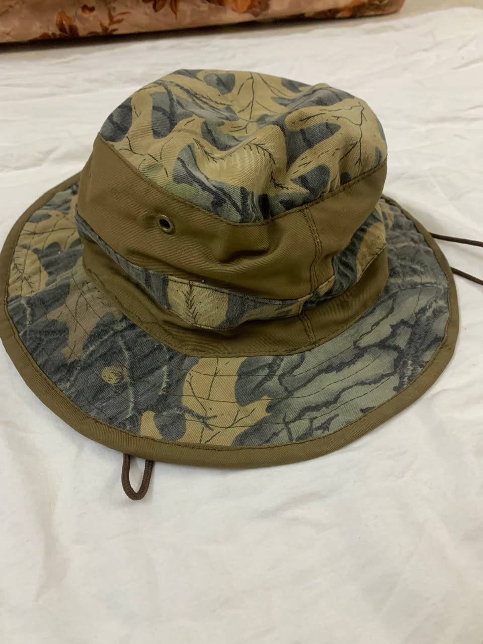 Des chapeaus tactique berwilé 
État neuf taille standar 
22810149


**إذا كنت صاحب هذا الإعلان وتريد حذفه لأي سبب، رجاءا أرسل رسالة إلى الدعم الفني**