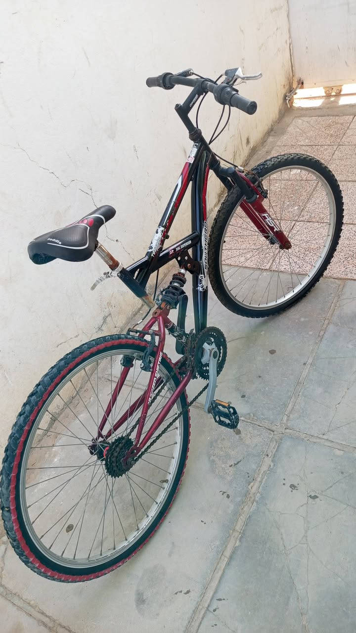 سلام عليكم باسكل للبيع باسكل جبلي ياباني السعر 65 وبي مجال شراي خاص او عل رقم ***********
