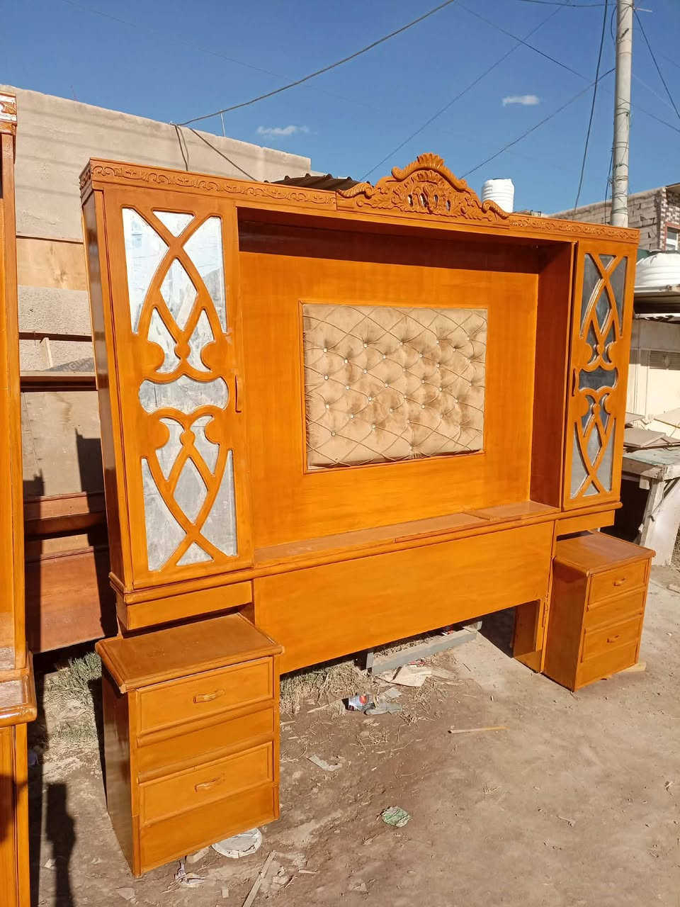 ميز وجربايه نفس شكل للبيع حله ابي غرق


**إذا كنت صاحب هذا الإعلان وتريد حذفه لأي سبب، رجاءا أرسل رسالة إلى الدعم الفني**