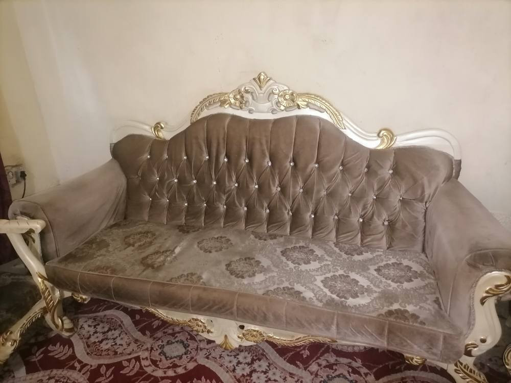 تخم تركي للبيع عشر مقاعد
العنوان البنوك
***********
