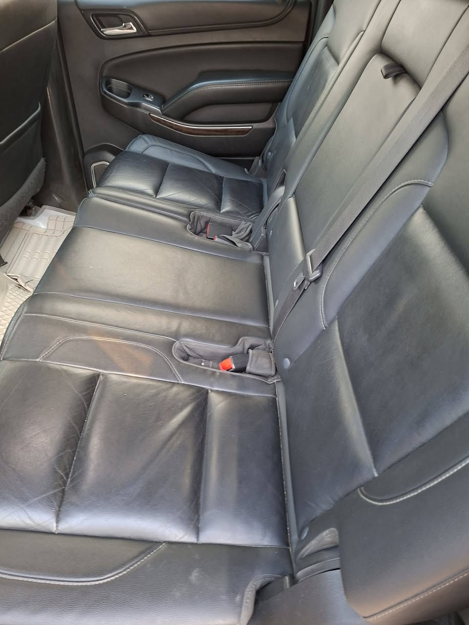 السلام عليكم تاهو ٢٠٢١٩للبيع وارد أمريكي ابيض اصل رقم انكليزي بسمي السياره العنوان البصره الزبير السعر ٣وربع بيه مجال ***********
