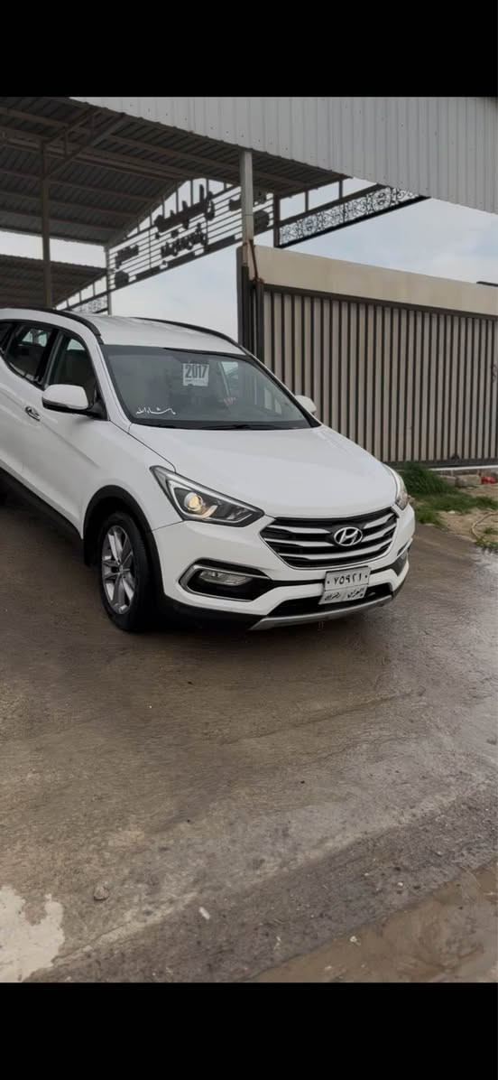 سنتافي ٢٠١٦ خليجي ٧ راكب
سياره گير محرك بشرط
بيها خمس قطع فقط بخ  وشوي بخ من قماره 
سياره بدون معجون بدون ضربه 
سياره عليها (( 10 )) ورقات غرامه تنزل من سعر
سعر سياره (( 135 )) يعني (( 125 )) صافي
تلفون (( ***********)) واتساب و فايبر اكر, نينوى
