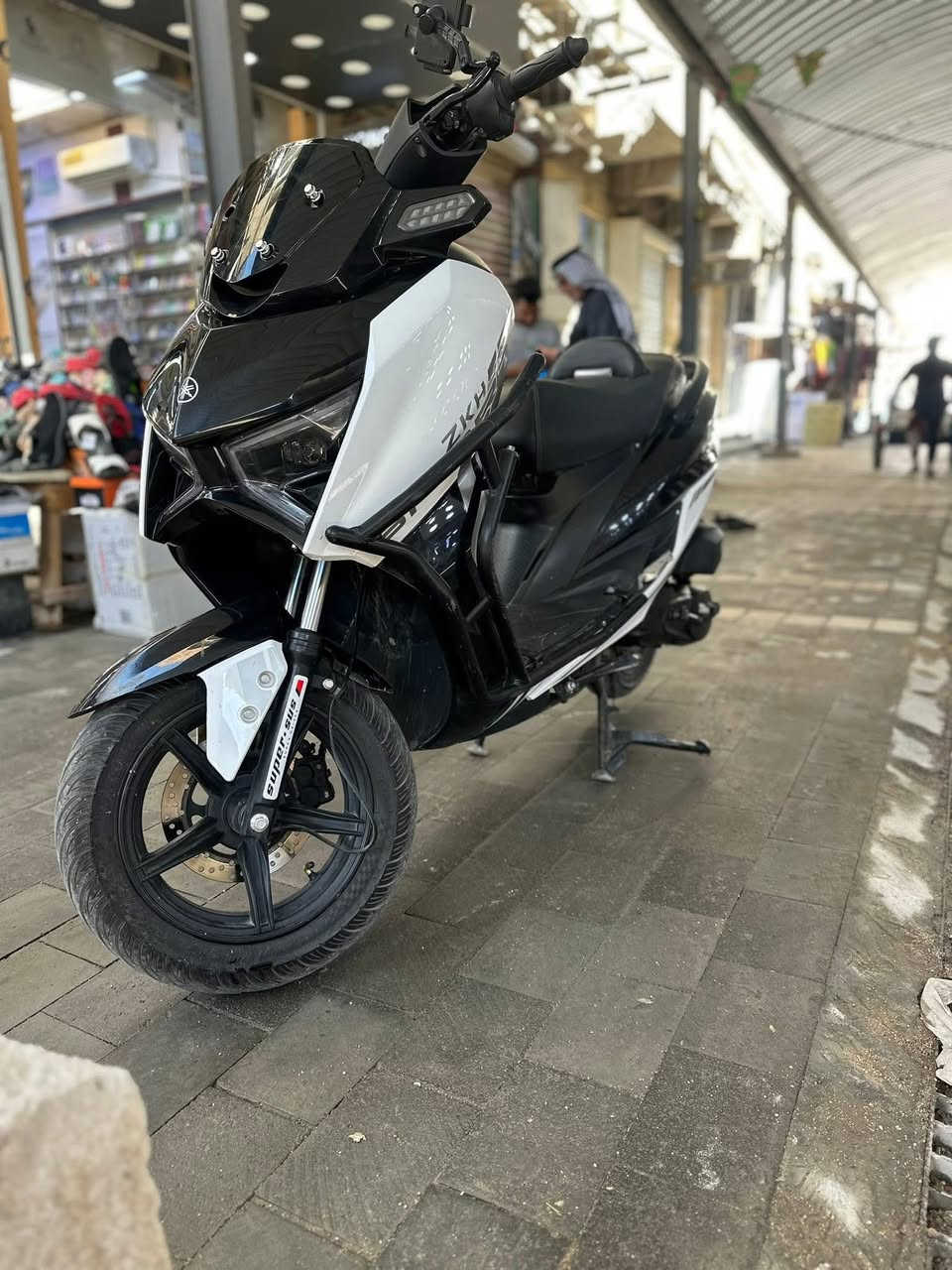 دراجه نوع گوست 2025
المواصفات
محرك 150cc
معدل 160
دبل درع 

تچوه خلفية

دبل دسك امامي خلفي 

 سويج +بصمه تشغيل عن بعد مع انذار سرقه

قفل ستيرن 

سعه الوقود 6لتر

لايت امامي عالي ناصي زنون 

بگ لايت لد 

اشاير لد 

الصرنصه مال شركه مو مثل الي بل صوره

بيه خيط تبخير بسيط وللعلم دراجه جديده

السعر750 مجال حگ الجية
مكاني بغداد مدينه الصدر شارع داخل

***********وبالعافيه ع ياخذه
