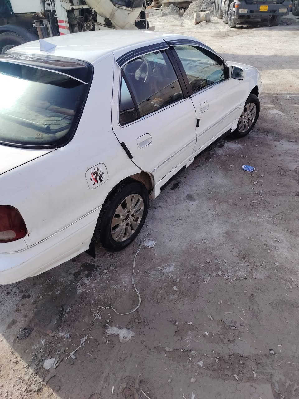 سلام عليكم ورحمة وبركاته
النترا ٩٤ رقم انكليزي هزه جديده 
محرك وكير مكفول تخم تاير
السعر ٣٤وبيهه مجال 
مكان يوسفيه ه‍/***********//***********
