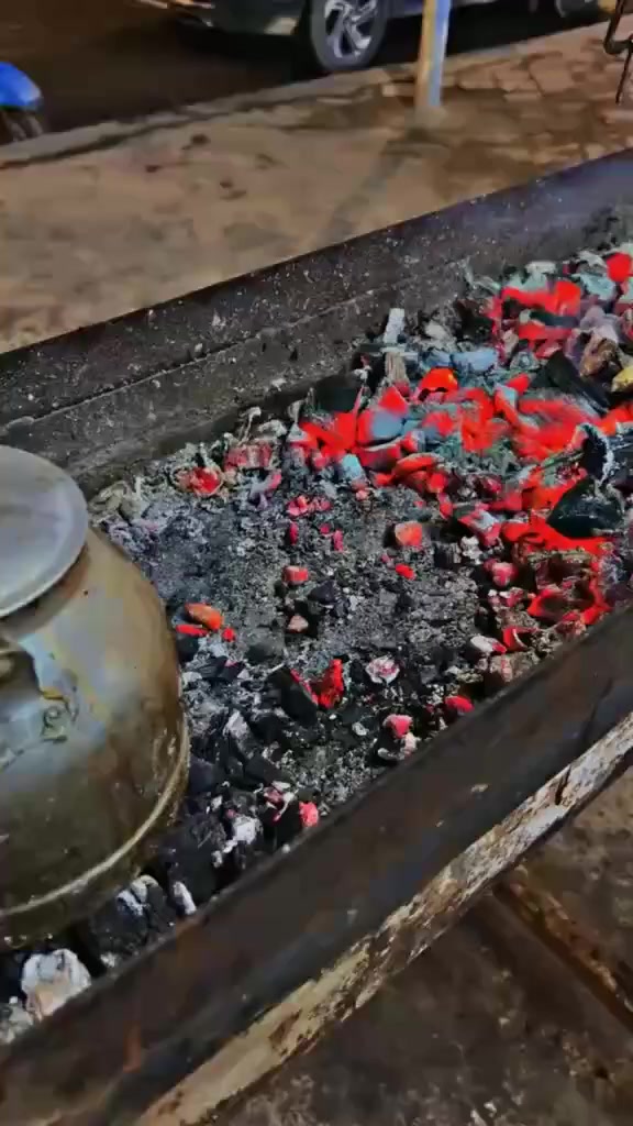 مطعم ومشويات أجواء البغدادي
نكهة الشواء على أصولها 🔥

أجنحة دجاج • مسحب • عرايس
شيش طاووق • سمك مسكوف

📍العنوان-المسيب ،حي المعلمين ،قرب قصابية الماجد 
📞 للطلبات: ***********
حياكم الله وتجربتكم تسعدنا 😋⁩
