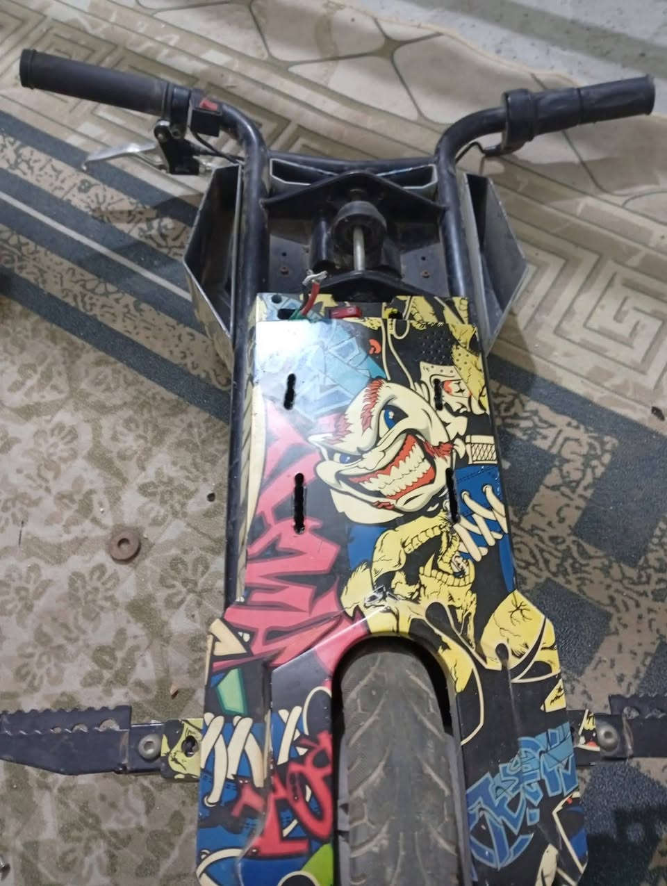 سلام عليكم لشه سكوتر درفت عقل 48V  البيع سعر  30 شراي يجي خاص موجود توصيل


**إذا كنت صاحب هذا الإعلان وتريد حذفه لأي سبب، رجاءا أرسل رسالة إلى الدعم الفني**