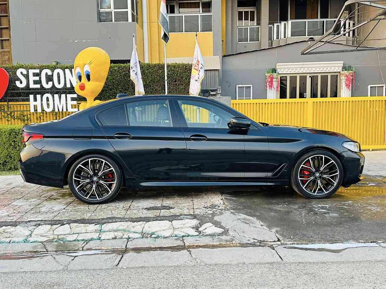 السلام عليكم
Bmw 2022  540i
بي أم دبليو فئة 540i وارد امريكي 
ام باكيج ماشية 57000 ميل
فول مواصفات حادثها هلال الجاملغ الخلفي الايسر
بدوووون ايرباك السيارة جاهزة من كلشي ( صفر مسجات)
موضح بالصور الموجودة 
رقم شمالي هزة و سنوية جديدة
سعرها 35500$ 
للتواصل ***********
