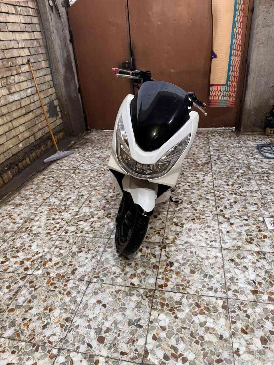 Bcx. دراجة جيل الثاني كوري للبيع نظيفة ومال موضف مكفولةالسعر1800 الف دينار عراقي مكاني مدينة الصدر والدراجة مكفولة الشراي يتصل وبيها مجال بسيط 
***********
