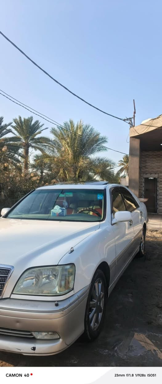 السلام عليكم 
ملكه رقم كركوك نكليزي موديل 2000 شاصي75  D4 الجبير كير ومكينه وكهربائيات بلجيس 
3 دكم فتحه داخل جلد السياره كفاله  لا ضربه ولا صبغ بس  مبدل  عركجين علمود الفتحه 
مداور ثاني يوم

للأستفسار*********** مكان نجف
