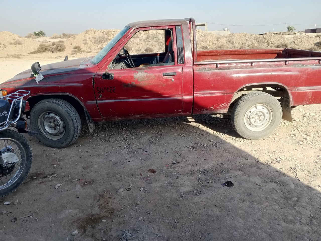 تيوتا للبيع مثل ماواضح بل صوره رقم واسط....المكان واسط قضاء الحي   السعر 27وبيها مجال مجال...تخم تاير جديد كير اكسن مكفول فقط محرك. ركنات ...مكلف بنشر رقم صاحب السياره***********
