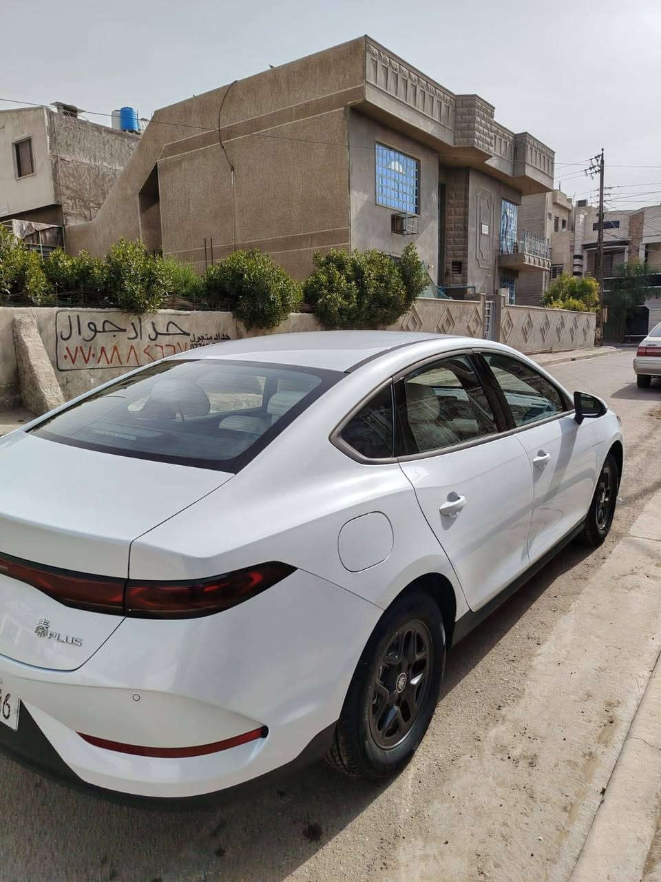 السلام عليكم
للبيع بيوايدي كن بلاص
2025 زيرو
ماشية 700 كيلو
داخل بيجي
مكاني بغداد السيدية
السعر ب 19 مليون ونص 
للاستفسار ***********
