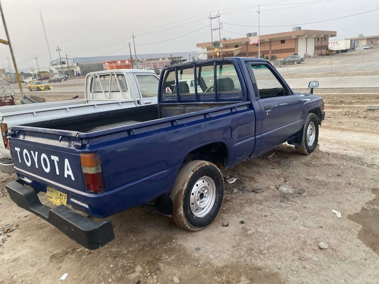 سلام عليكم للبيع  بيكم تيوتا ٨٥ رقم كركوك تحويل مباشر صبغ عام جماليه بريك دسك كهربياته كير اكسن محرك خير من الله سعر ٢٤ وبيه مجال للطيبين مكاني ديالى ***********
