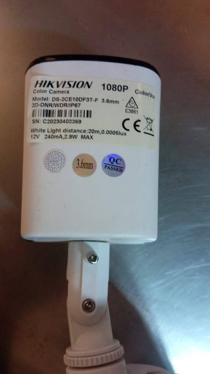 للبيع كامرات مستخدمه
كامرات دهوا عدد ٦   5mp  السعر القطعه ١٥ الف
كامرات   جدد ما اعراف الاسم الشركه عدد ٤  السعر القطعه  ١٥ الف
كامره قطعه و حده كاك فجين  السعر ١٥
 جهاز dvr.   ١٦ جنل.    السعر ٣٠ الف
و هارد. 500gb    السعر ٢٠ الف
العنوان بغداد الدورة جمعية خير الله *********** للتواصل
