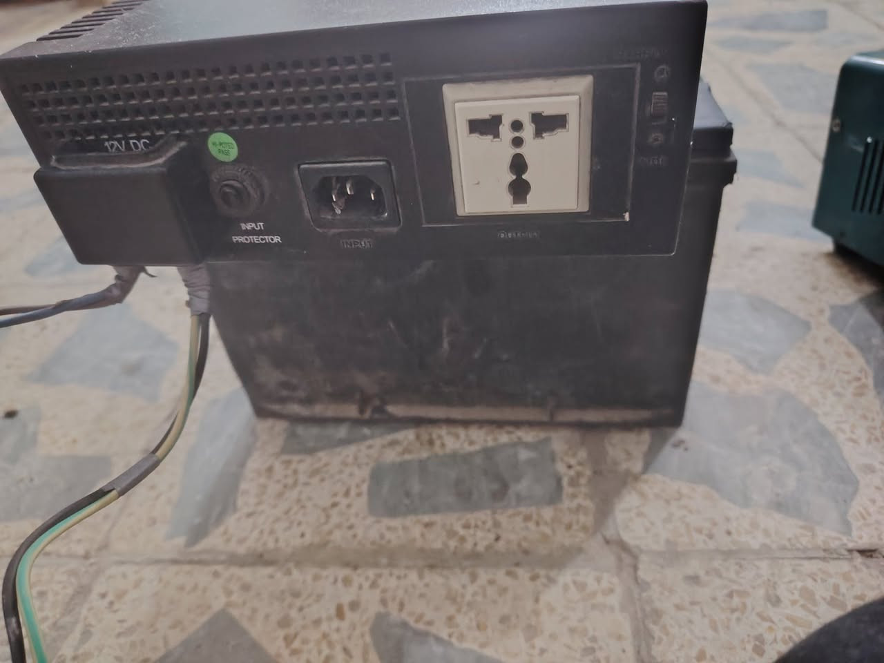 للبيع مكانهن النجف الإشراف كوفه شارع ميثم التمار


**إذا كنت صاحب هذا الإعلان وتريد حذفه لأي سبب، رجاءا أرسل رسالة إلى الدعم الفني**