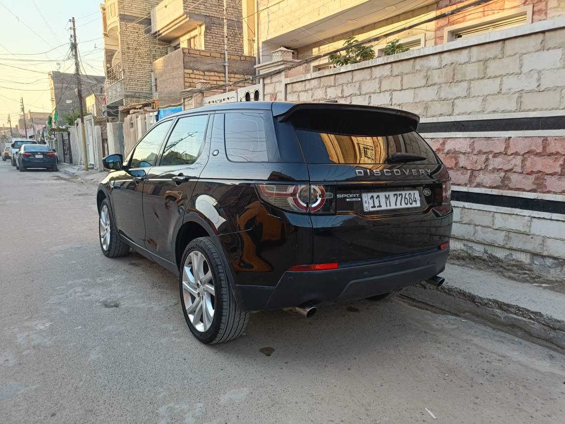 للبيع فقط السعر108 ورقه 
للاتصال *********** مجالها بسيط
رانج روفر ديسكفري خليجي موديل 2015 رقم بغداد 
محرك 4 سلندر تيربو محرك وكير مكفولات 
التبريد والتدفئه شغالات 
ماشيه 82 الف كيلو
بصمه .بانوراما .شاشه .صندوق كهرباء 
كشنات جلد كهرباء . تحكم استيرن .كير شفتات بالاستيرن 
مكفوله من الضربه 
وارد خليجي بيها صبغ جهة اليمين وقبق الصندوق اثر شخوط بدون دواخل 
صورة السونار موجود ويا الصور  المكان بغداد بغداد, العراق
