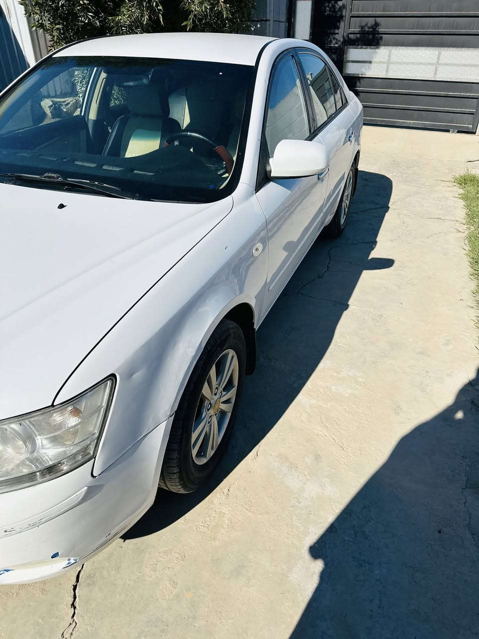 السلام عليكم للبيع سوناتا موديل 2009خليجي مكينه 2000     رقم بابل بسمي سياره مكفوله فقط باب خلفي عكس جهه سائق مبدل  سونار ب المنشور السعر 115                                                                     وبيها مجال كلش بسيط                                               رقم ***********
