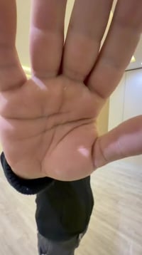 سعر المتر 35 الف للبوكس كرسته وعمل شامل صبغ واناره تستلم صافي  0771177...