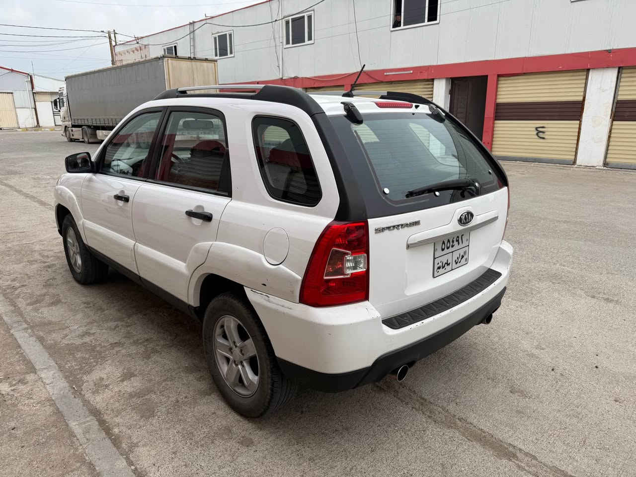 كيا اسبورتج 2009 بدون صبغ بدون تعديل 
مكان سيارة كركوك سعرها 135 وبي مجال 
رقم صاحب سيارة ‭0770 130 8661‬ كركوك, العراق
