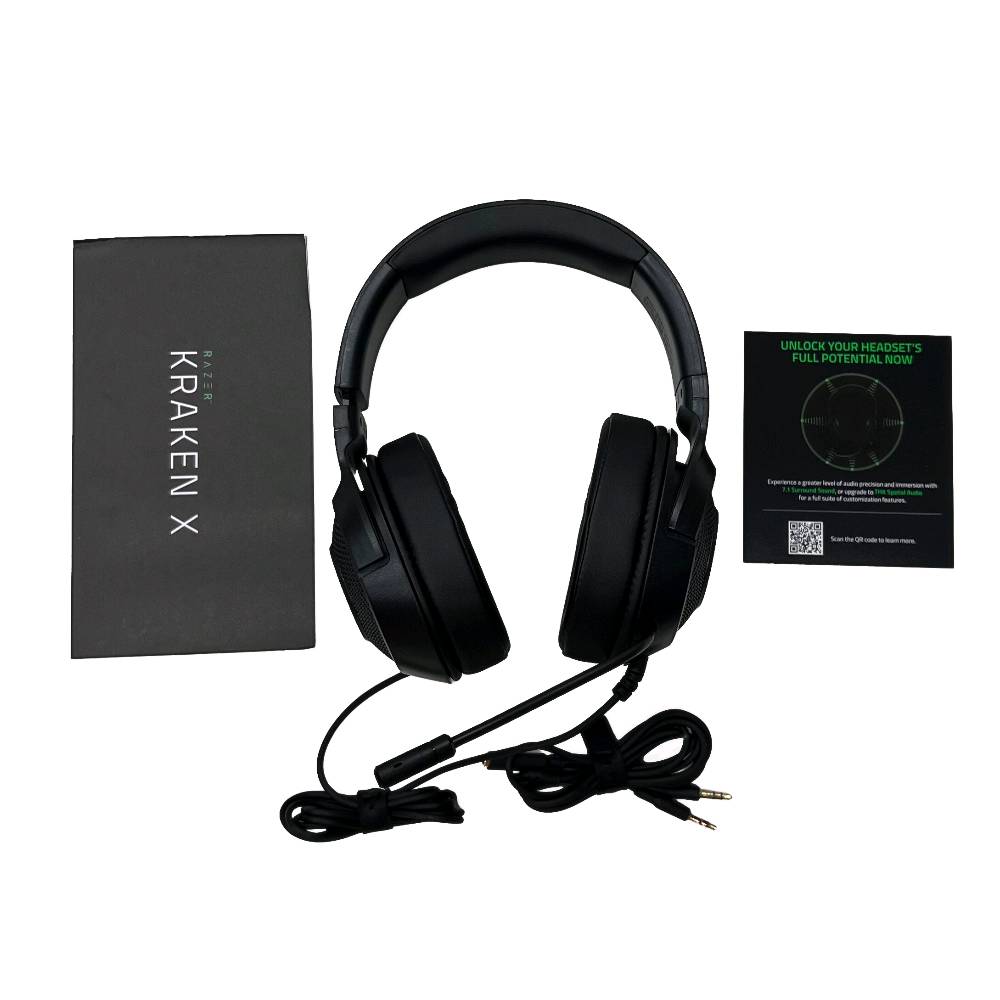 🎧🔥 Razer Kraken X – خفة ما تحس فيها وصوت يخليك وسط اللعبة!

صوت محيطي 7.1 🎯، ميكروفون واضح 💬، ووسائد أذن مريحة 👓

متوافقة مع كل أجهزتك 📱💻🎮

استعد للغوص في تجربة لعب لا تُنسى!
سماعة رأس فائقة الخفة مصممة لجلسات الألعاب الطويلة والمريحة.

تتميز بتصميم خفيف الوزن للغاية بوزن 230 جرامًا فقط مع وسائد أذن من إسفنج الذاكرة لتمنح راحة مثالية أثناء اللعب لساعات دون إحساس بالثقل.

توفر تقنية الصوت المحيطي 7.1 تجربة صوتية غامرة مع تحديد موضعي دقيق للأصوات، للتعرف على اتجاهات الخصوم بدقة أثناء اللعب.

مزودة بمحركات صوتية مقاس 40 مم مضبوطة حسب الطلب لتقديم صوت قوي وواضح مع جهير عميق وغامر يمنح تجربة صوت واقعية ومفعمة بالتفاصيل.

يأتي الميكروفون القلبي الشكل القابل للطي بتصميم مرن قادر على عزل الضوضاء المحيطة من الخلف والجوانب، ليمنح صوتًا واضحًا في التواصل داخل الألعاب أو أثناء المحادثات.

تحتوي على قنوات مخفية مخصصة للنظارات تعمل على تقليل الضغط حول العينين وتوفير راحة إضافية لمستخدمي النظارات.

عصابة رأس قابلة للتعديل مع وسائد أذن بيضاوية الشكل تضمن ملاءمة مثالية ومتانة عالية مع الاستخدام اليومي المستمر.

اتصال تناظري 3.5 مم متوافق مع الكمبيوتر، بلاي ستيشن 4، نينتندو سويتش، إكس بوكس ون™، والهواتف الذكية.

مصممة بعناية لتجمع بين الراحة، الأداء العالي، والجودة الفائقة التي تشتهر بها RAZER.

للاستمتاع بتجربة ألعاب واقعية وغامرة مع Razer Kraken X – الخفة التي لا تُشعر، والصوت الذي لا يُنسى.