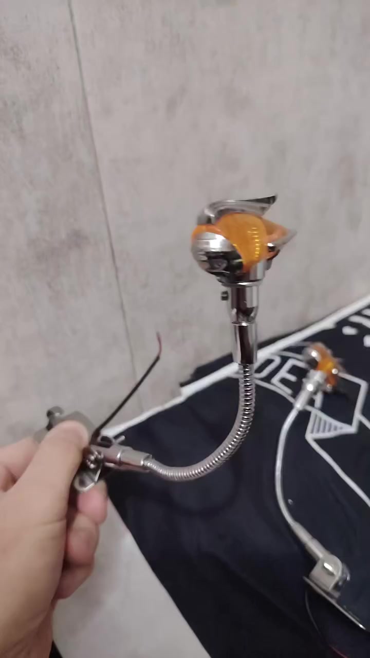 سلام عليكم عصافير  مجدد شبه الأصلي للبيع جديدات  برتقالي شغال سبرنك مكاني بغداد البياع الشرطه الرابعه


**إذا كنت صاحب هذا الإعلان وتريد حذفه لأي سبب، رجاءا أرسل رسالة إلى الدعم الفني**