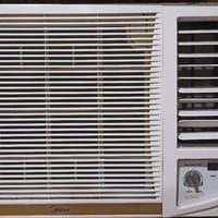 مكيف ميديا • ٢ طن • نضافته ٨٠٪