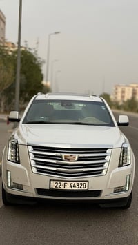 اسكاليد بلاتينيوم • رقم اربيل • ١٠٥٠٠٠ كم