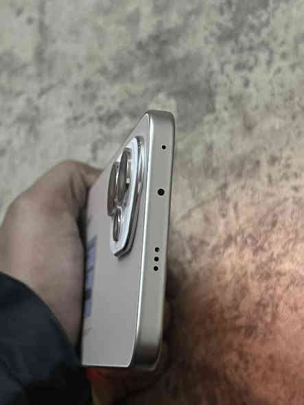 هونر 400 ذاكره 512
بعده بضمانه
كارتون وغراضة موجودة
السعر420 وبي مجال
***********
