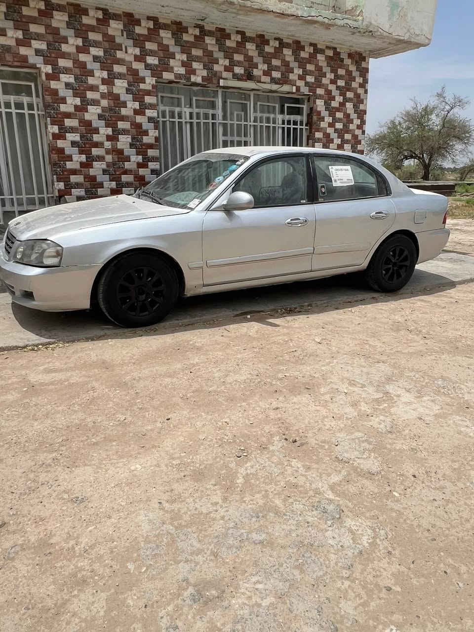 كيا أوبتما موديل 2000 رقم بغداد نكليزي سنويه مجدده لل 2030 هزه بعدها ماسقطه مصفره غرمات وارد خليجي محرك 2000 دوش مرغوب جديد كير جديد منضومه تبريد كامله شرط تبريد ثلج ثلج دواخل جدد كهربائيات كامله حداديه حلوه 
مصبوغه عام جماليه صبغه جديده ضربه مابيها سياره جاهزه من كلشي  سعرً 52 بيها مجال لعنوان حله لنيل يم جسر كيش 

***********

