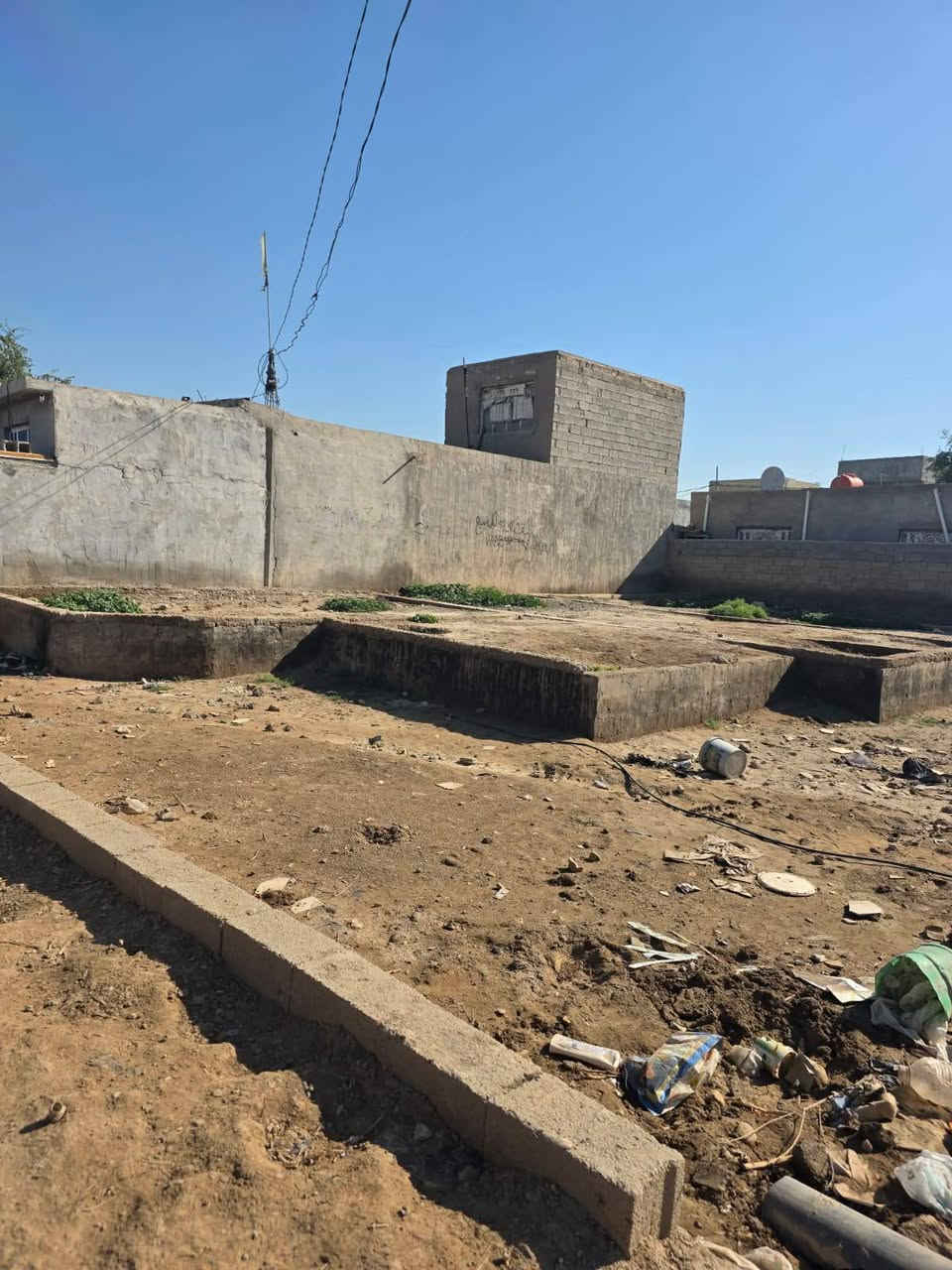 قطعه ارض للبيع طابو زراعي 300م حي الكرار الاتصال على ***********
