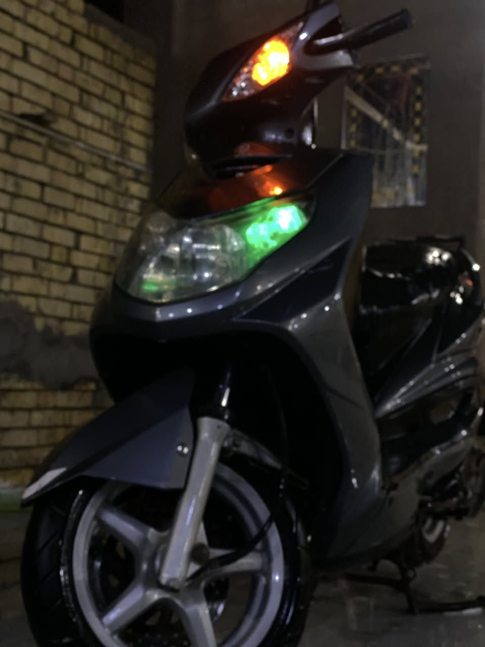 السلام عليكم دراجة سكنس فحل للبيع ما مفتوحة العنوان ناصرية مركز السعر 800 وبيها مجال متواجد رقم ***********
