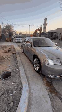 سلام عليكم وبامه للبيع سياره مابيها حادث بس صبغ سياره نضيفها هاي صورها الاتصال ولستفسار ***********
