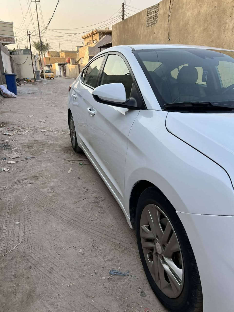 سلام عليكم النتره مال جناي  2019 نص الفول مكينه 2000 دوش تبريد تدفذه شغال سياره نضيفه صبغ بنيد وجمالق واليبل موجود السعر خاص الرقم ***********
