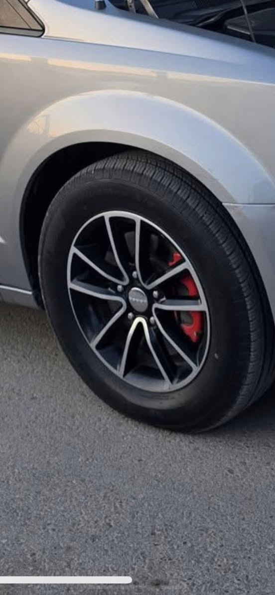 السلام عليكم عندي ويل كب دوج كرفان ٢٠٠٨ اريد مراوس مثل الصوره بغداد


**إذا كنت صاحب هذا الإعلان وتريد حذفه لأي سبب، رجاءا أرسل رسالة إلى الدعم الفني**