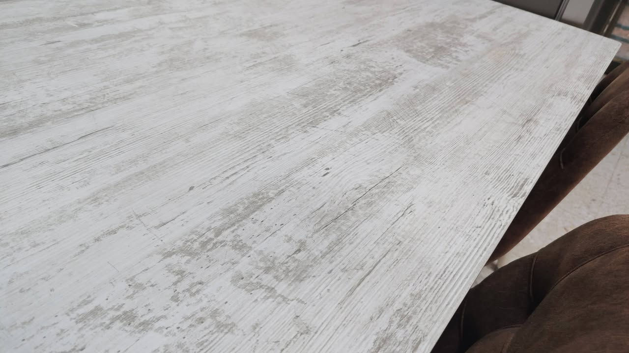 السلام عليكم
ميز طعام مع 6كراسي للبيع
خشب كله واستعمال نظيف 🔴 🔴


**إذا كنت صاحب هذا الإعلان وتريد حذفه لأي سبب، رجاءا أرسل رسالة إلى الدعم الفني**