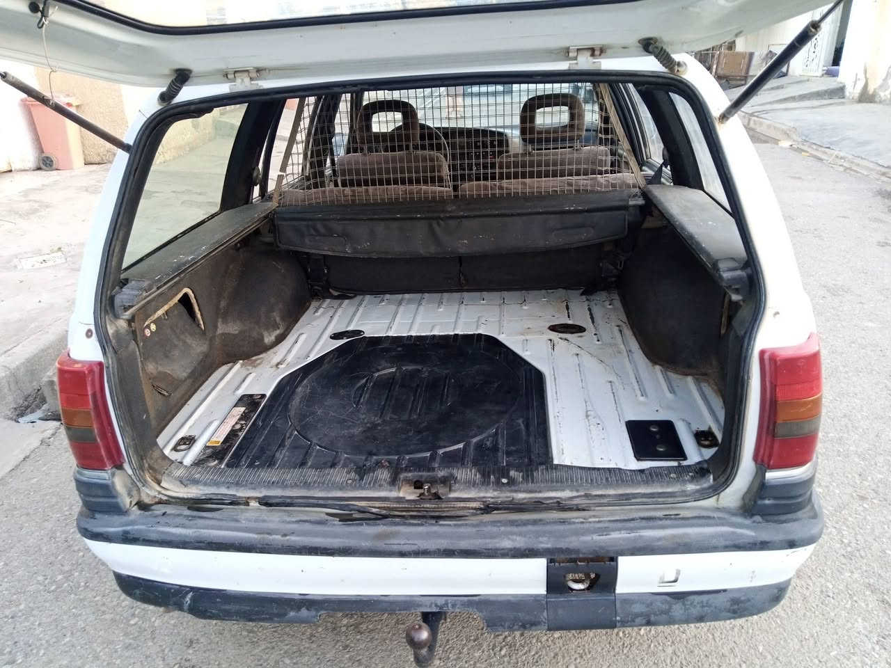 اخواني السلام عليكم اوبل ستيشن موديل 93 السياره باسمي محرك 2000 السياره خير من الله سو ثانويه لل 30 محافظه ديالى قضاء بلدروز للبيع الشعر 32 وخادم للطيبين


**إذا كنت صاحب هذا الإعلان وتريد حذفه لأي سبب، رجاءا أرسل رسالة إلى الدعم الفني**