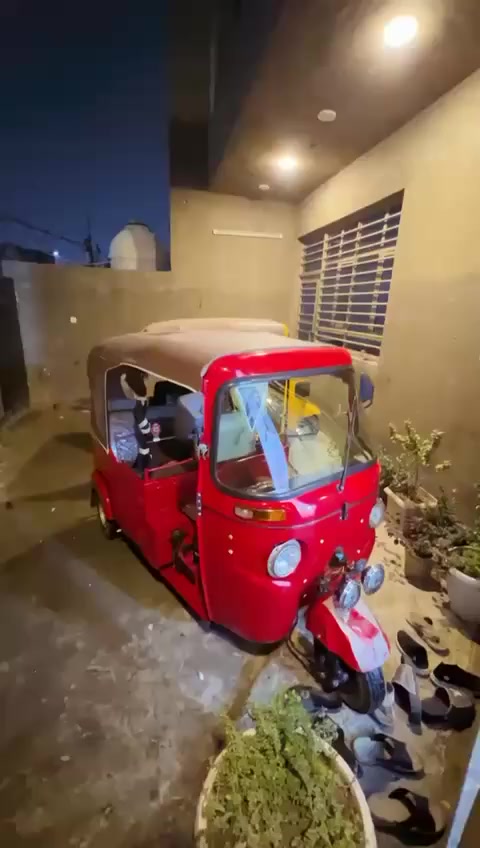 السلام عليكم تكتك للبيع موديل 22 الشهر 11 بغداد السعر.   10 وبها مجال        ***********
