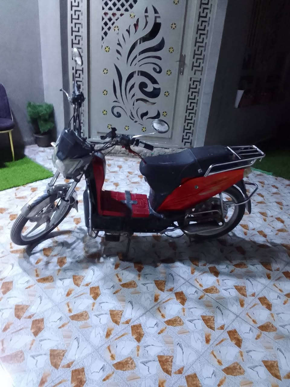 للبيع بطاريات عل فحص السعر ٢٢٥ قفل مستعجل على بيتنھ 
الشراي يجي خاص


**إذا كنت صاحب هذا الإعلان وتريد حذفه لأي سبب، رجاءا أرسل رسالة إلى الدعم الفني**