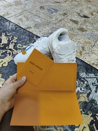 لويس فويتون • مقاس 44 • جديد لم يلبس