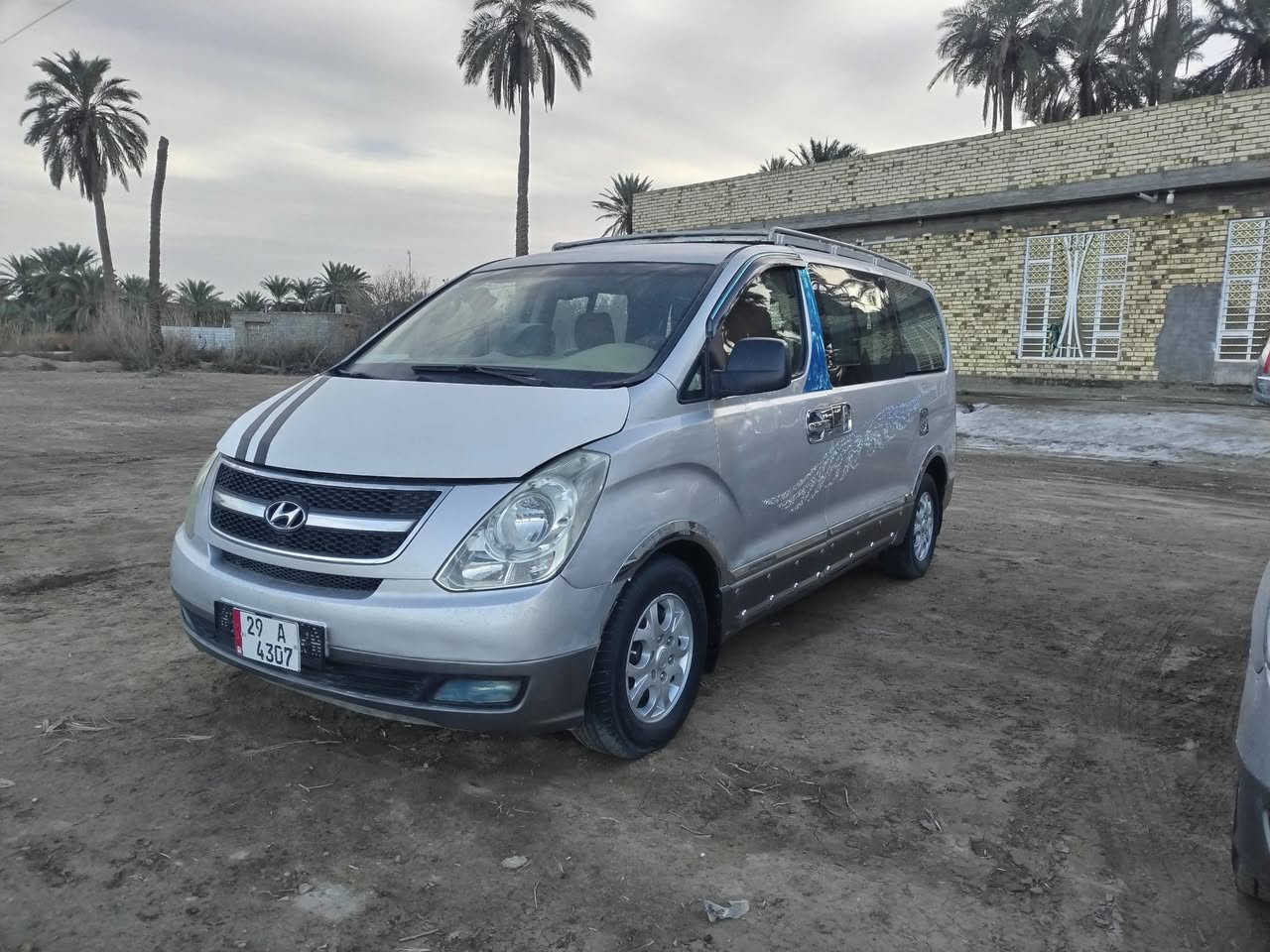 السلام عليكم ستاركسات للبيع 2009 مفتوح سيارات جاهزه مال جناي للاستفسار الاتصال على الرقم
***********
