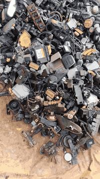 سلام عليكم تم وصول غراض حاويه كوري اصلي سعر 225 شلع مكاني بغداد يوجد توصيل لكل  المحافضات ستفسار دخل خاص وأ تصل ***********
