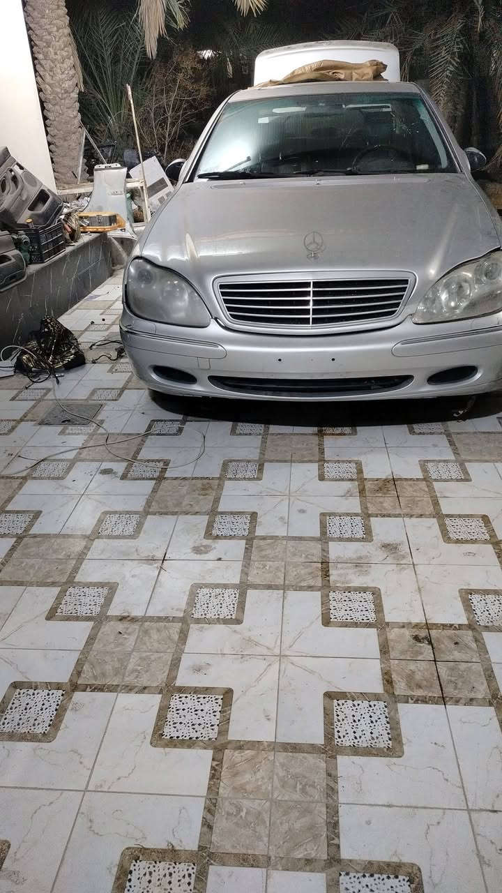 السلام عليكم.  مروس ب تاهو او جمسي
مارسدس  s500 كفاله من الكص متومه ارقام وسنويه ع وحده اختها ادوواتتت ادوواتتت. بيع او مراوس 

اللون رصاصي سياره جديده 

السياره خير من الله نضيفه عله وضع الشركه

مواصفاته معروفه

مري قلاب

كراسي كهرباء

جوبلس تصعيد وتنزيل حسب الرغبه

حساسات اماميه خلفيه

فتحه سلايد

شاشه

كشنات تدفئه تبريد

تبريد تدفئه شرط تبريد ثلج

غرفه نضيفه كلشش

محرك كير مكفولات 

مكاني الناصريه

+***********

مروس فقط
