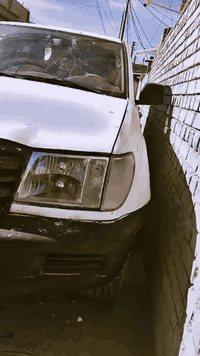 سلام عليكم لاندكروزر موديل 2003مال مزاد وزارة الداخلية تترقم بكانها بغداد حي نصر ***********
